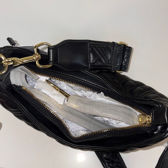 NWT Love Moschino Black Quilted Shoulder Bag - Picture 4 of 7